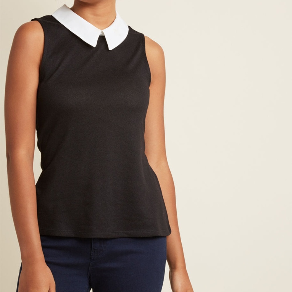 Modcloth Declare and Contrast Sweater in Noir